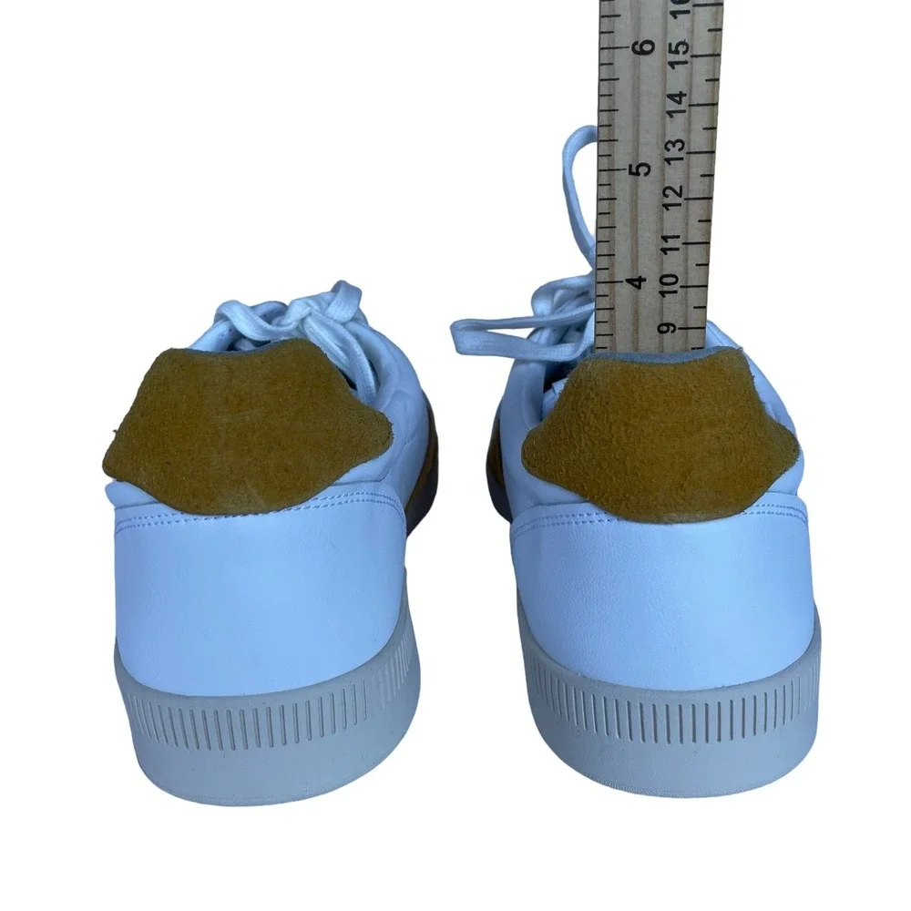 Everlane step into